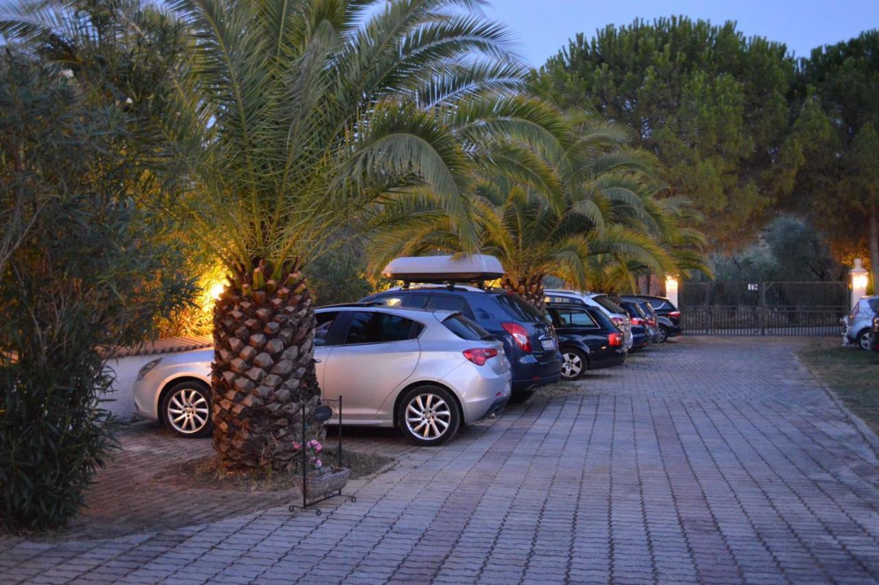 Villa Cristalda Vieste Bagian luar foto