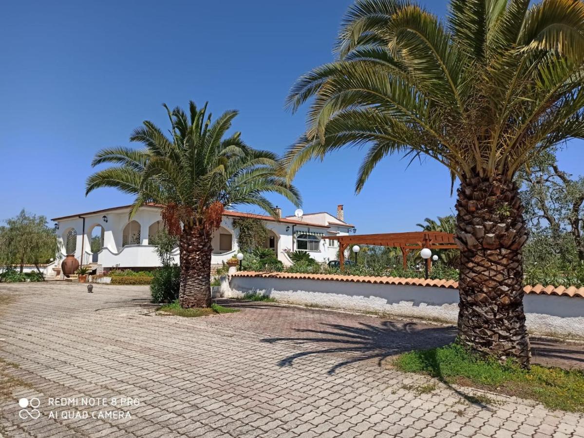 Villa Cristalda Vieste Bagian luar foto